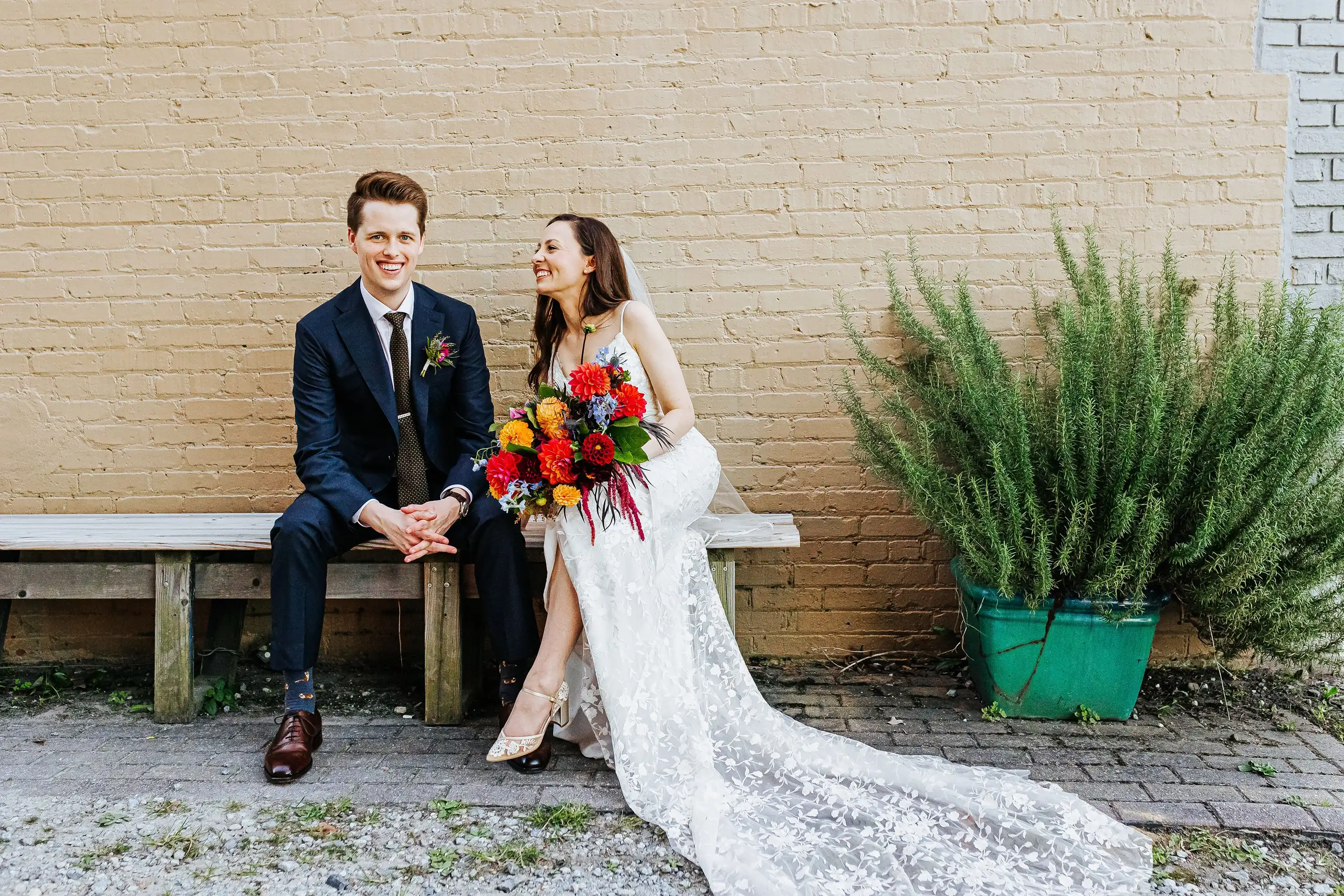 Formals Wahoo Grill Wedding Decatur Georgia Rachel Kessler Wedding Love And Story