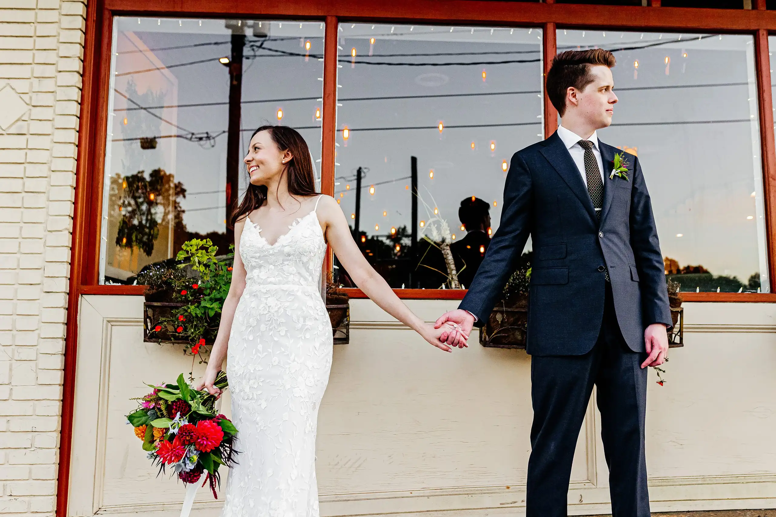 Formals Wahoo Grill Wedding Decatur Georgia Rachel Kessler Wedding Love And Story